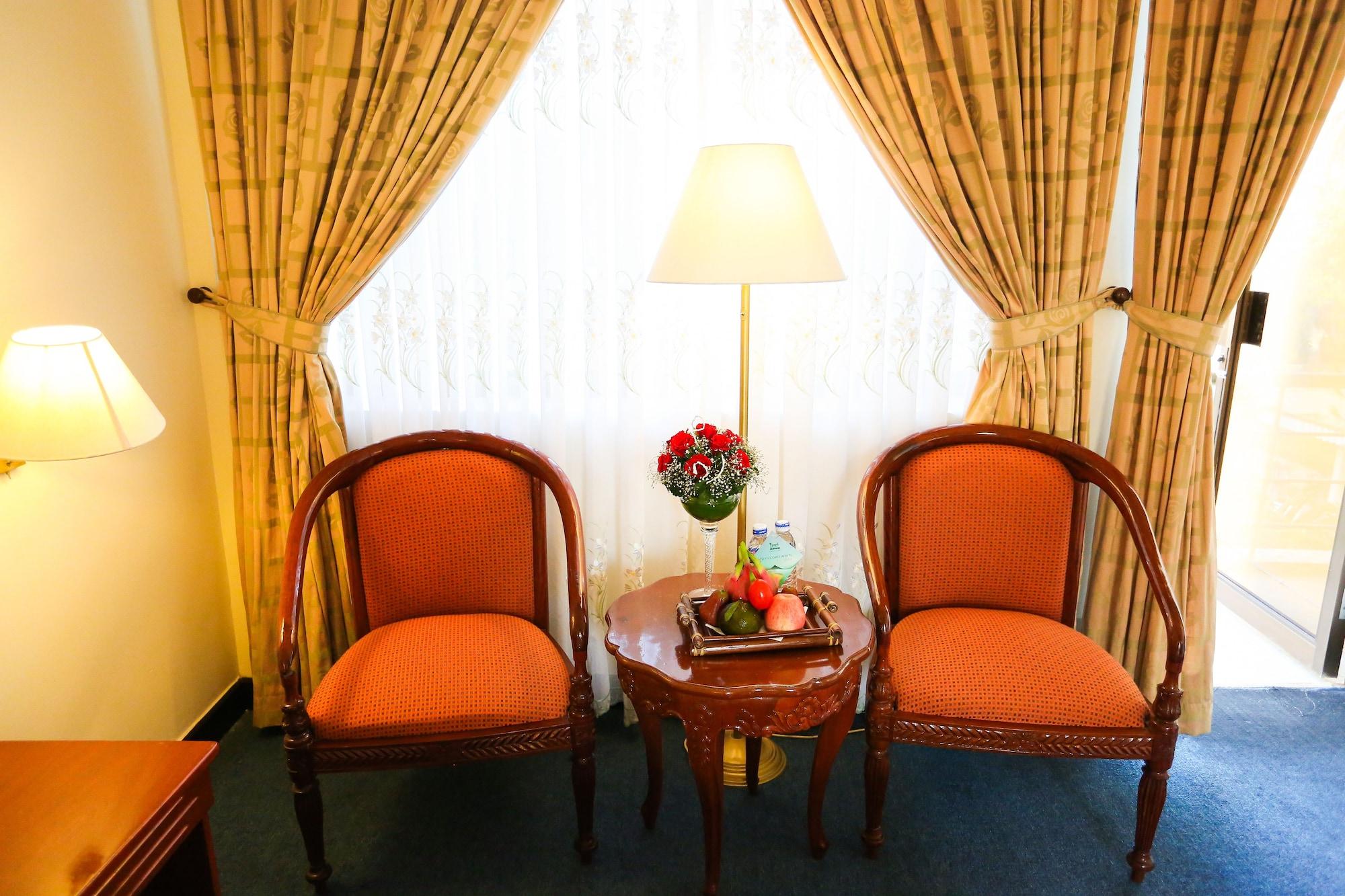 Royal Hotel Vung Tau Esterno foto