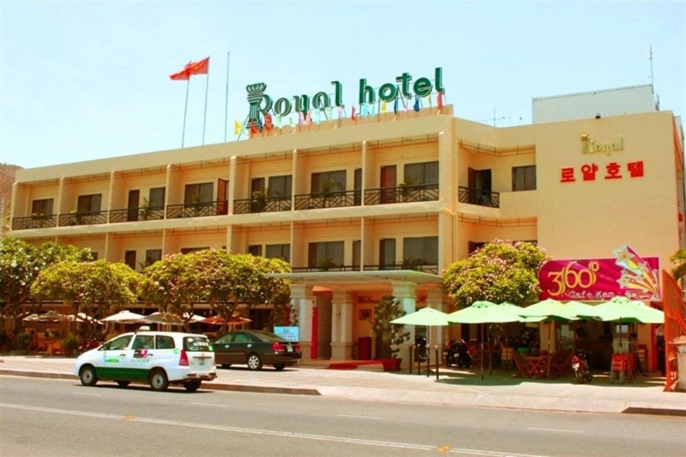 Royal Hotel Vung Tau Esterno foto