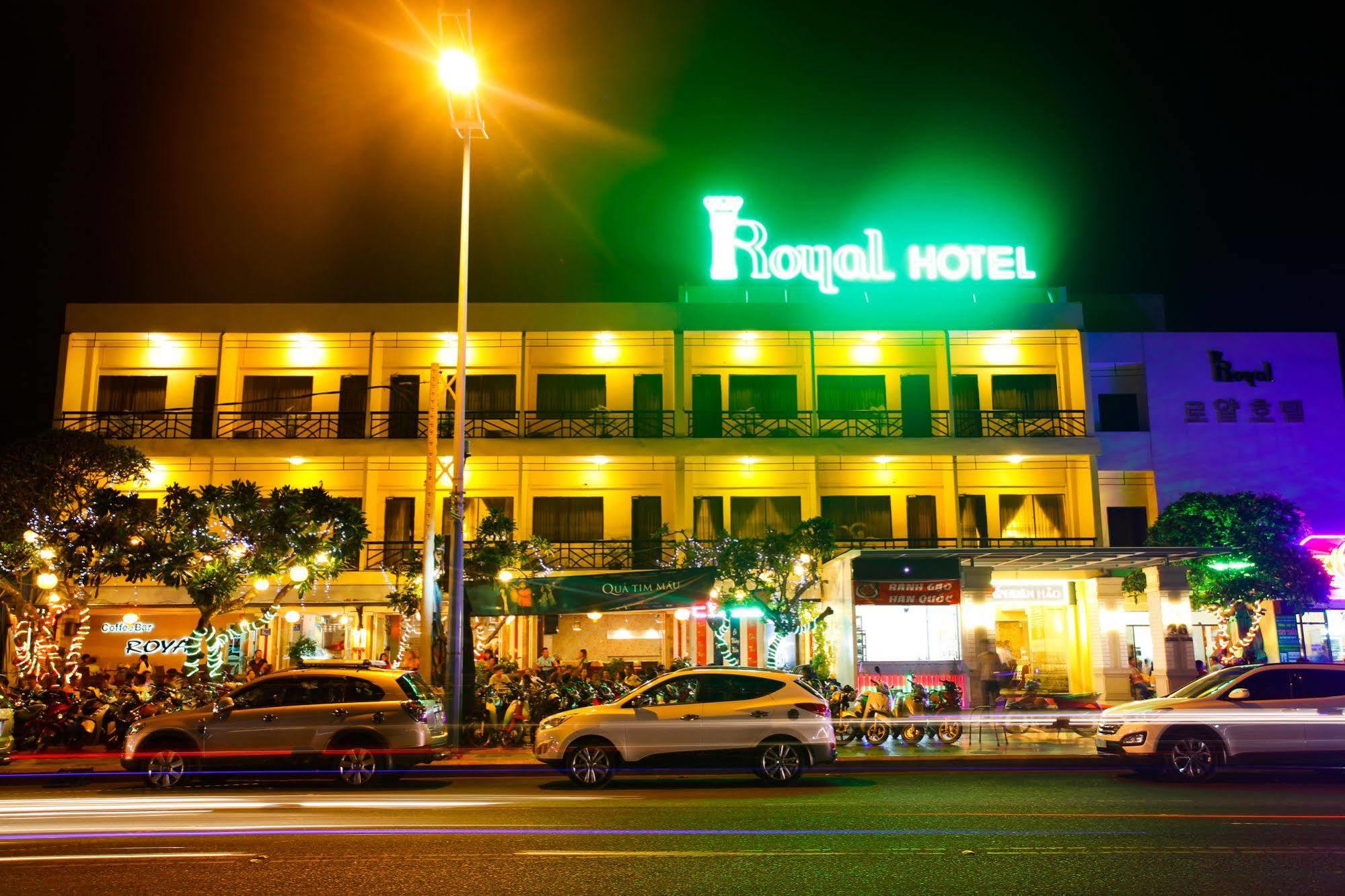 Royal Hotel Vung Tau Esterno foto