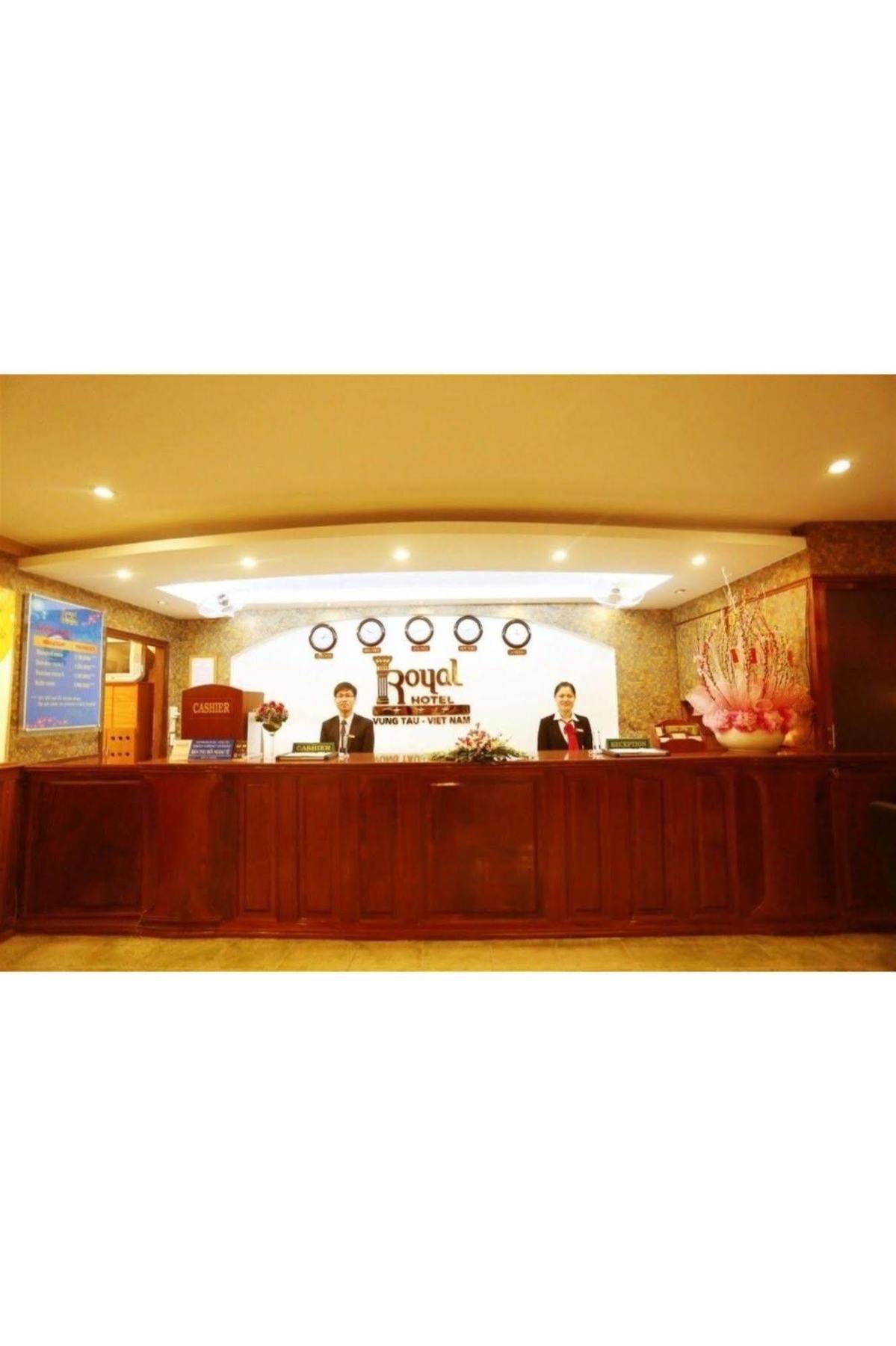 Royal Hotel Vung Tau Esterno foto